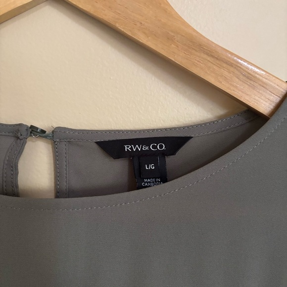 RW&CO.| Chic Charcoal Long Sleeve 2-Tone Knit/Chiffon Cuffed Blouse Sz L - Picture 3 of 6